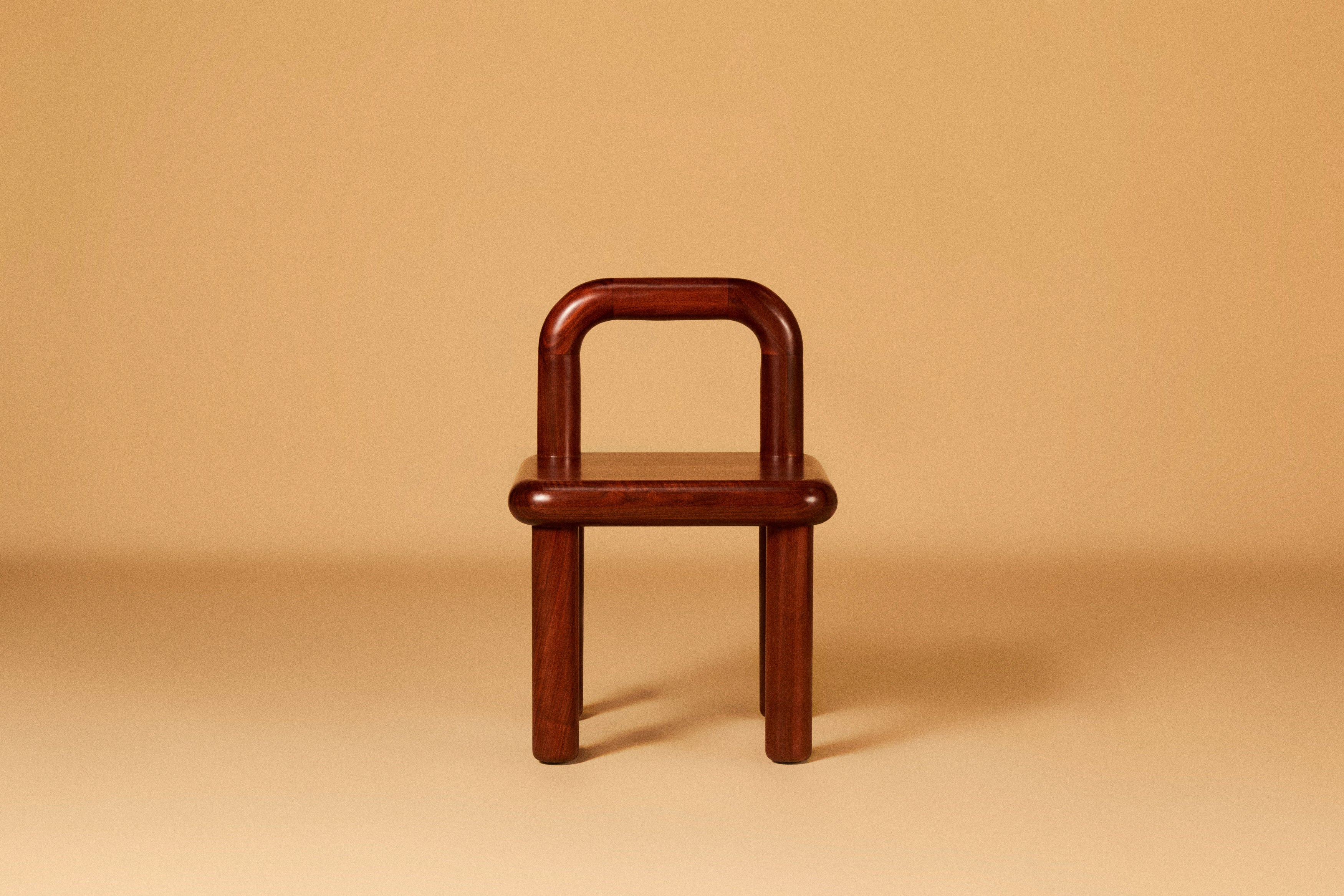 SOLID WALNUT