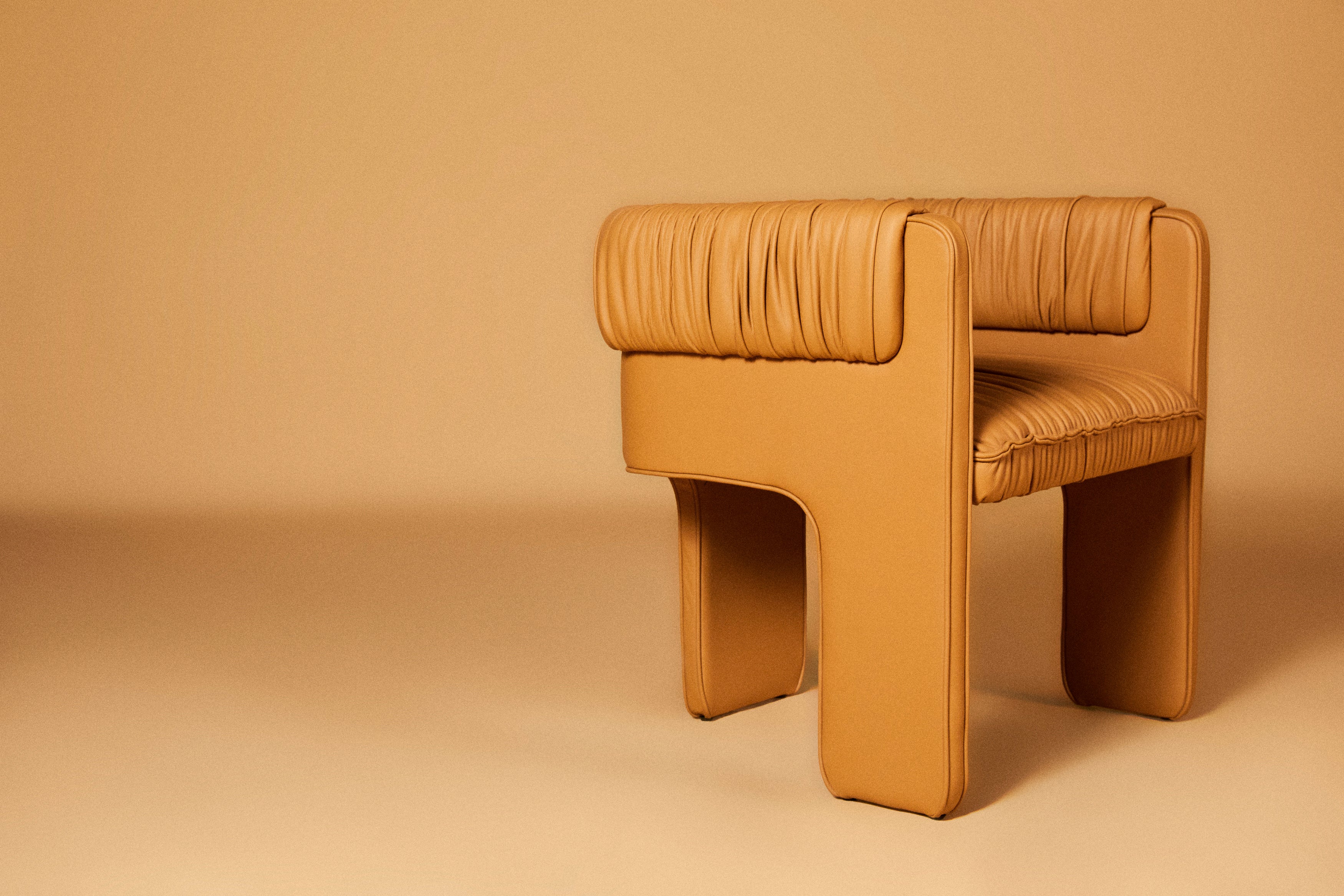 CARAMELLO SEMI-ANILINE LEATHER