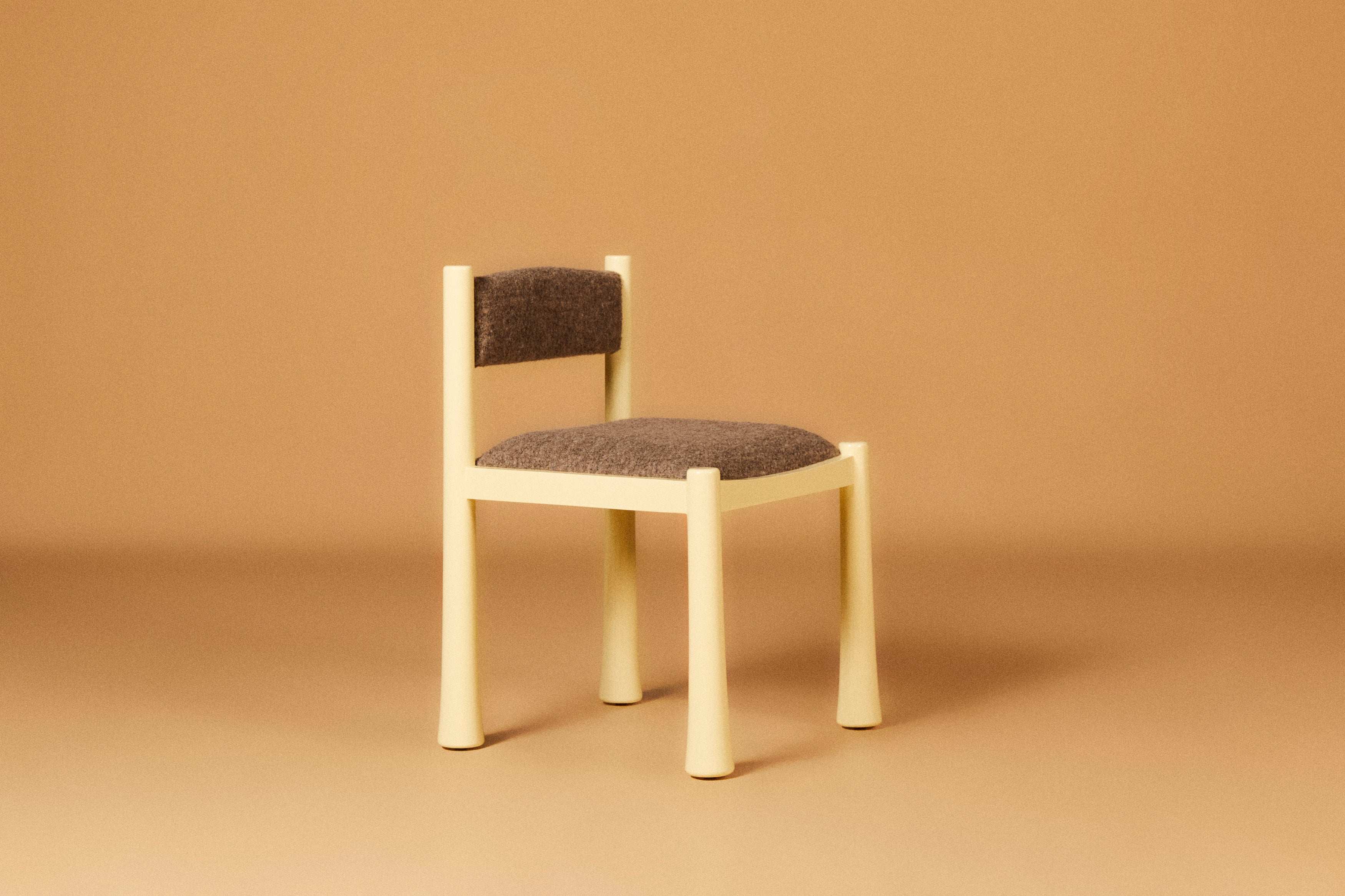 GRIGIO WOOL BOUCLE & BURRO LACQUER